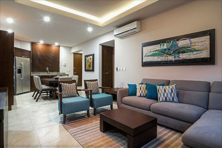 Condo V399-106 By Mdr