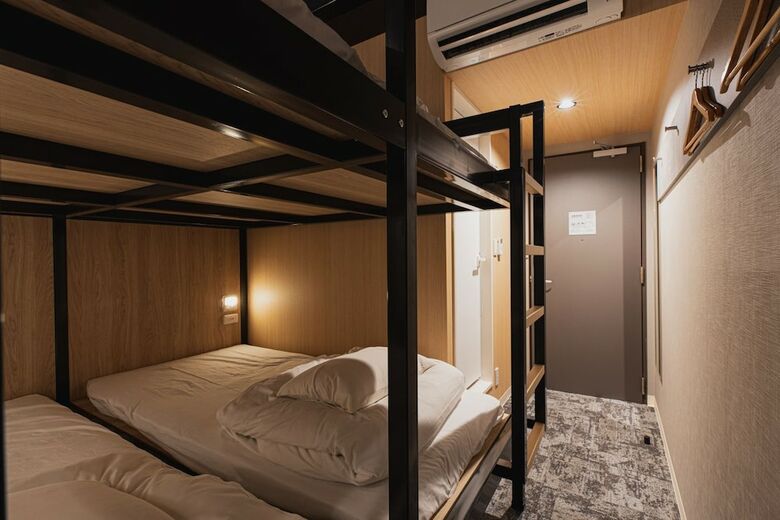 Hostal Mash Caf� & Bed Nagano - Hostel