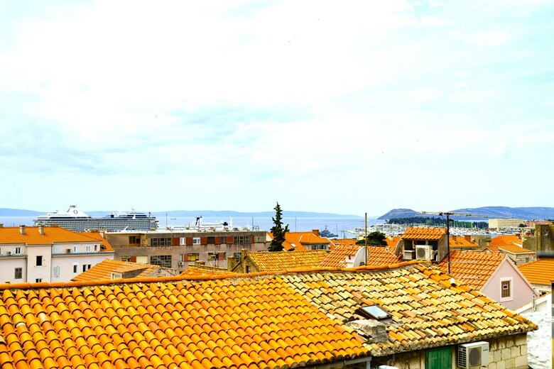Apartamentos L U X E Bacvice Collection