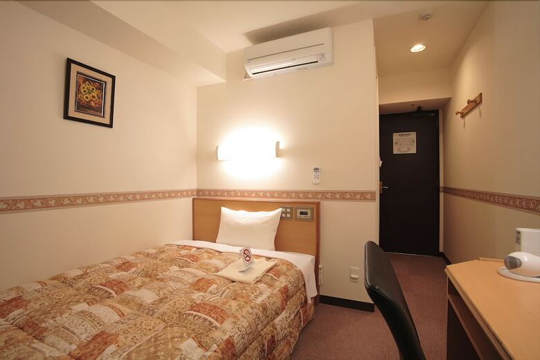 Hotel Life Inn Katsuta Station West