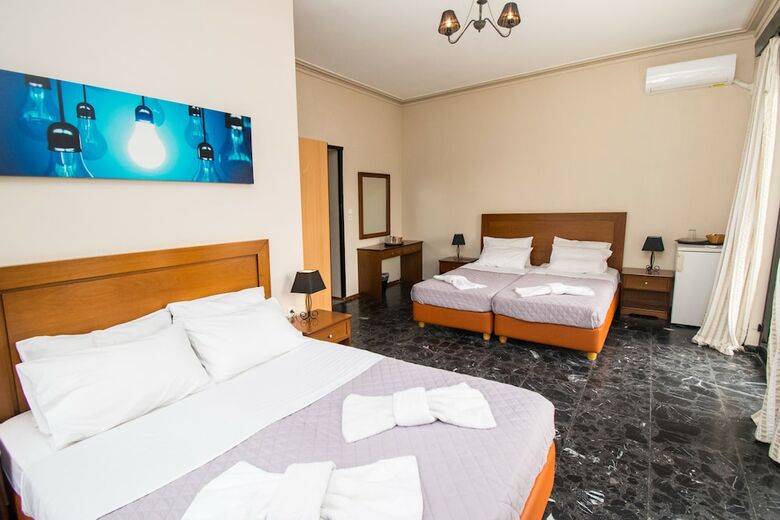 Hotel Stone Palace