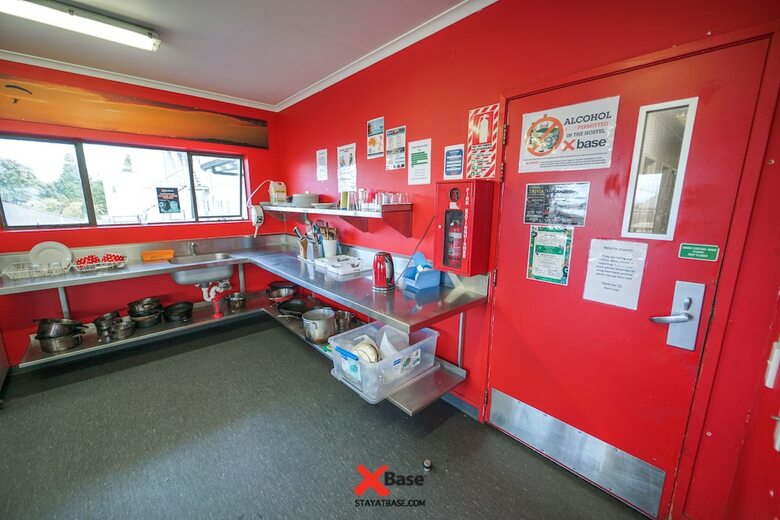 Hostal Base Taupo - Hostel
