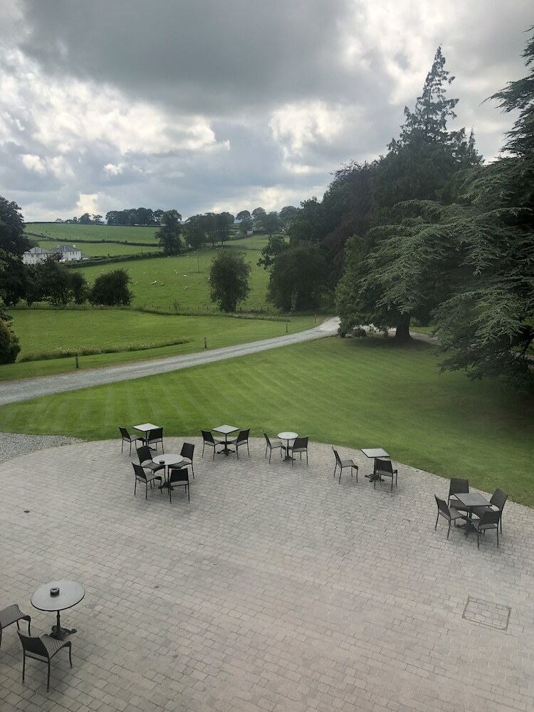 Hotel The Villa Levens