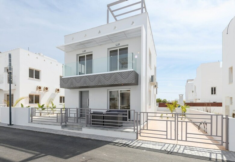 Nissini Villa #18
