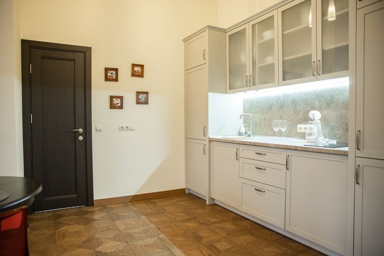 Sf Central Apartments