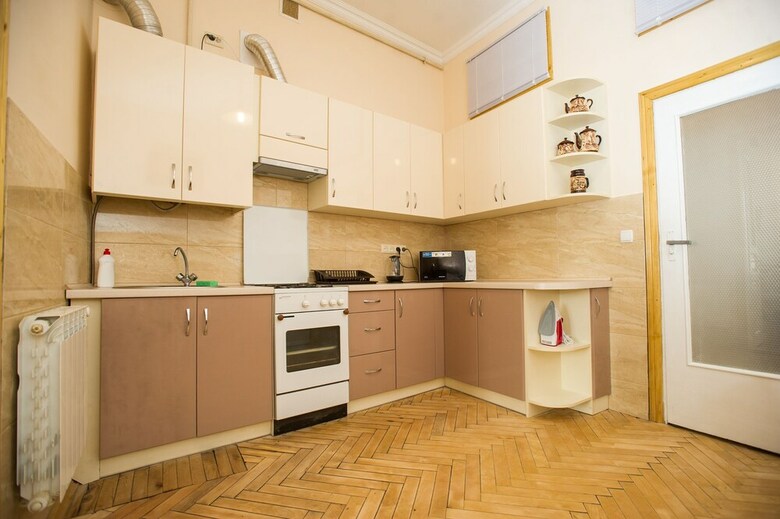 Sf Central Apartments