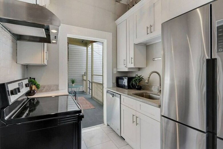 Troup Square - Three Bedroom Villa
