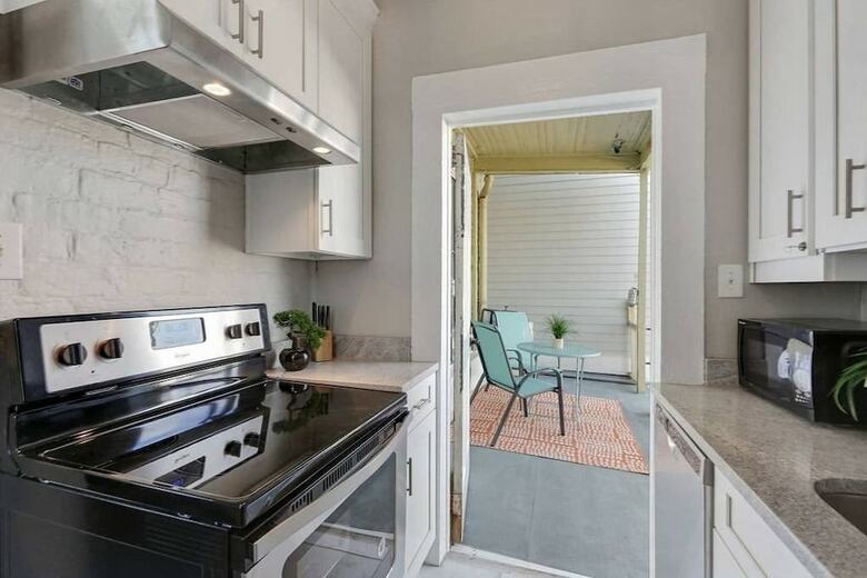 Troup Square - Three Bedroom Villa
