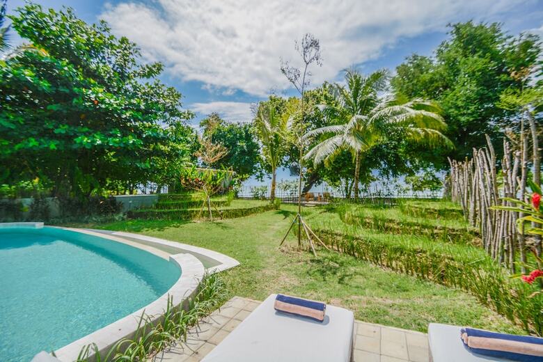 Beach Villas Lombok