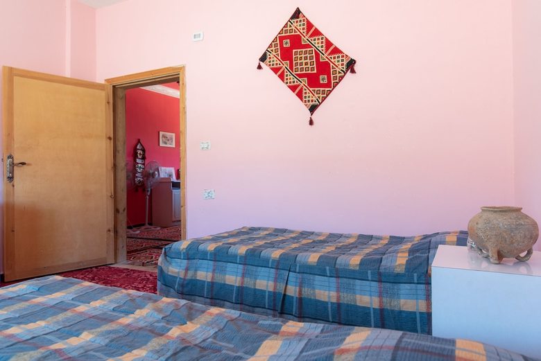 Hostal Bedouin Pink Ecohouse