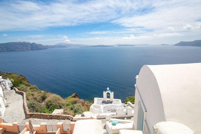 Hotel White Cave House
