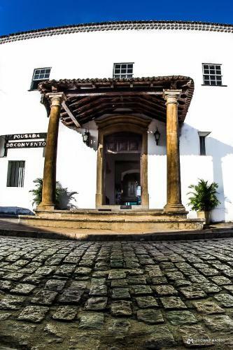 Hostal Pousada Convento Do Carmo
