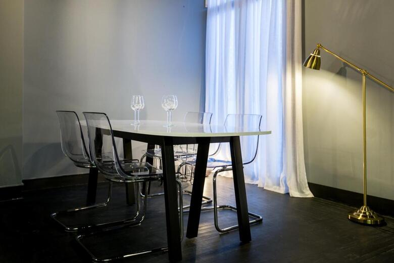 Soho Apartments