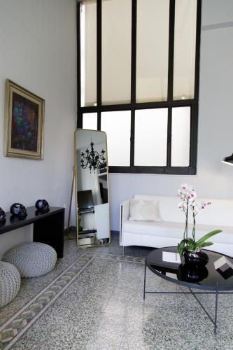 Soho Apartments