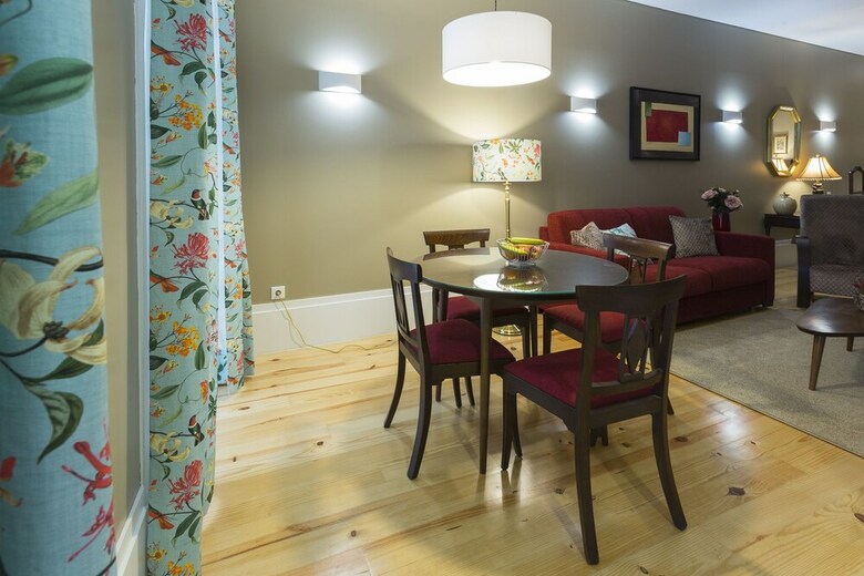 Charming S� Apartements