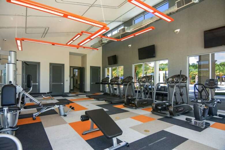 Amazing House With Game Room And Pool So2659