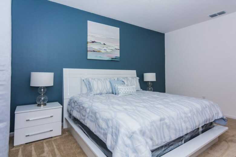 Stunning Vacation Home So2623