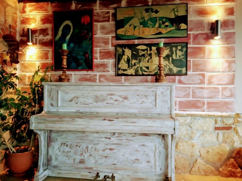 Stone House Andromeda