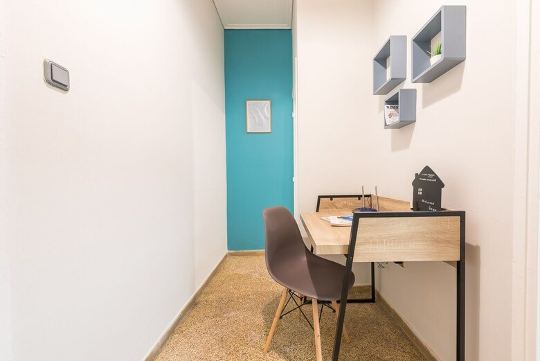 Warm Delightful Acropolis Apartment