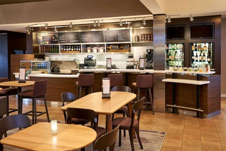 Hotel Courtyard Miami Lakes By Marriott