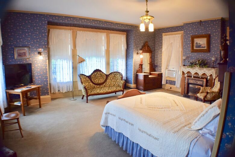 Bed & Breakfast The Hancock House