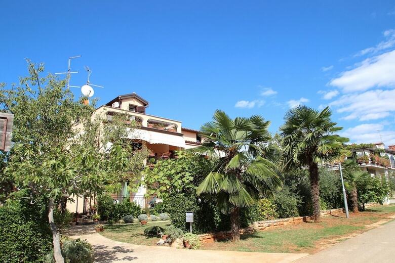Apartamentos Nina