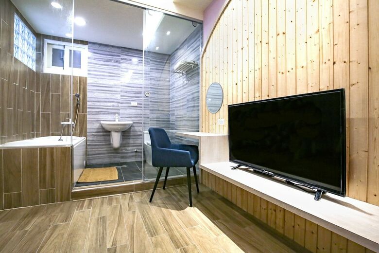 Hotel Amethyst Bay 2