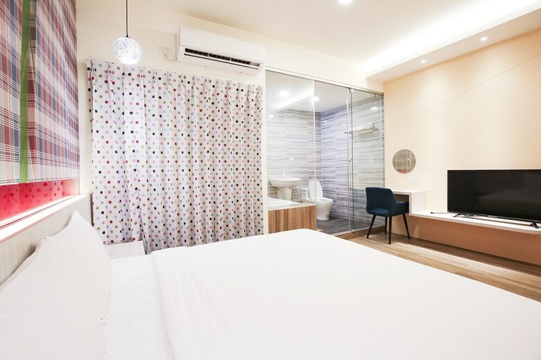 Hotel Amethyst Bay 2