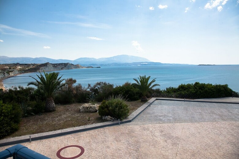 Villa Sapphire