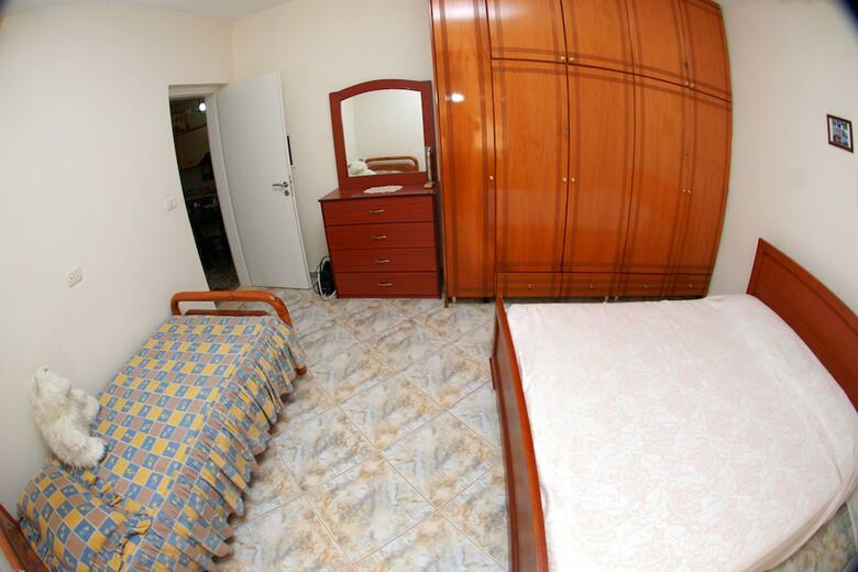 Maksi Apartments