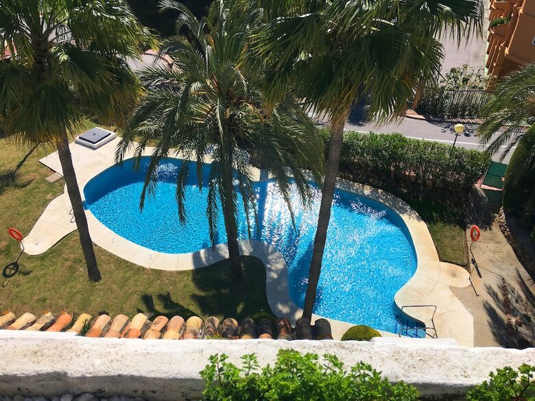 Apartamentos Sky Sea Holidays Sitio de Calahonda