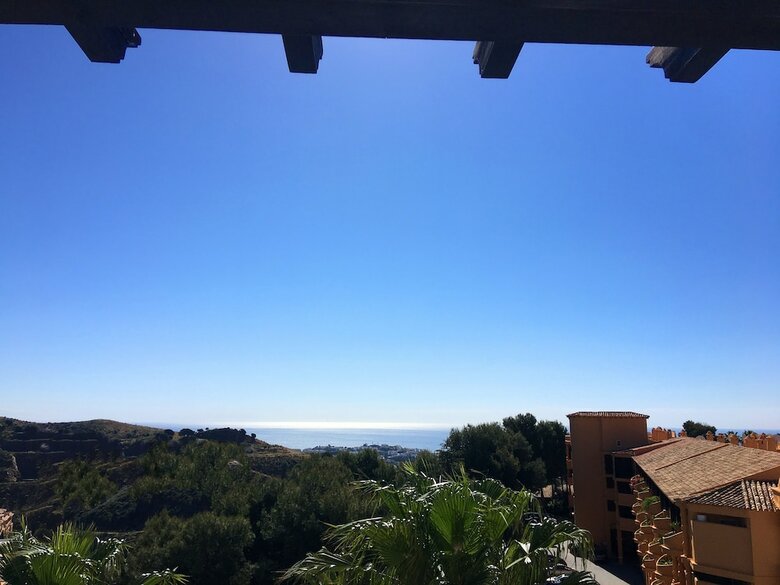 Apartamentos Sky Sea Holidays Sitio de Calahonda