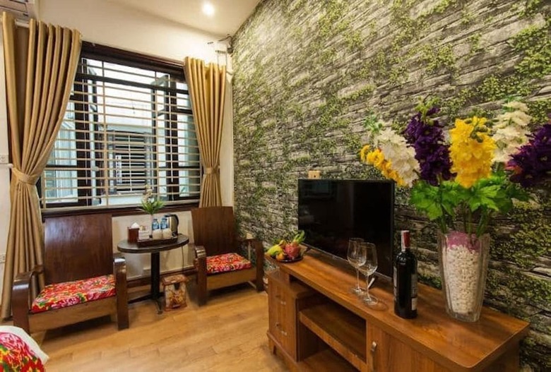 Hotel Dollar Homestay & Travel