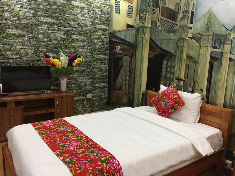 Hotel Dollar Homestay & Travel