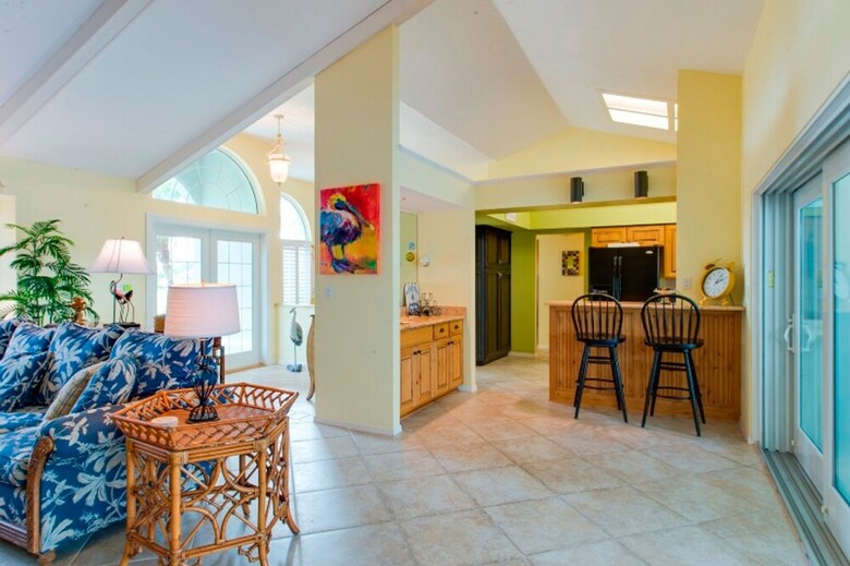 1238 Parview