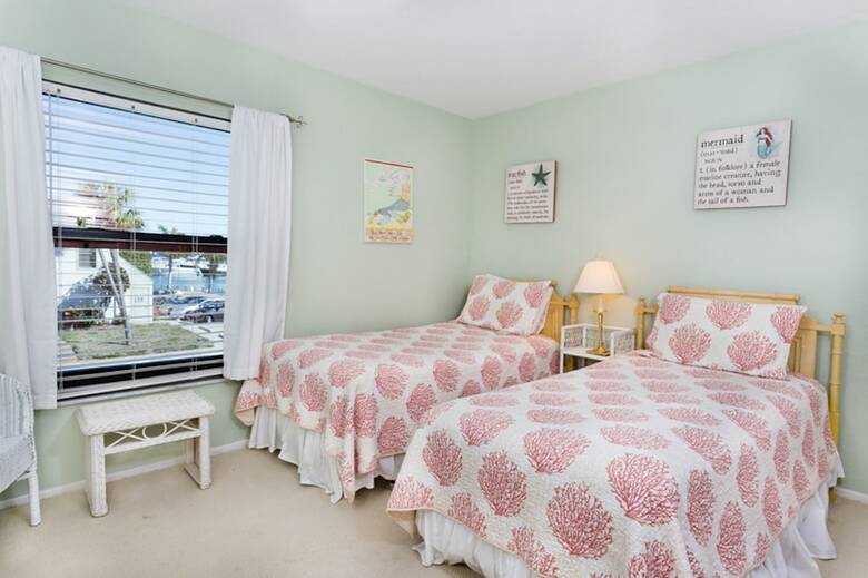 Mariner Point 732