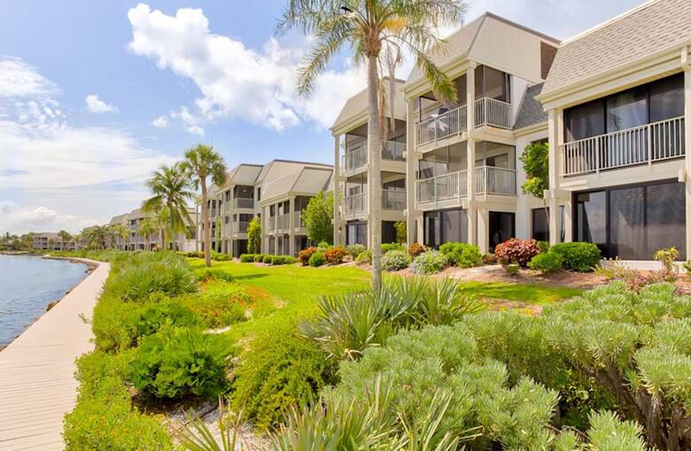 Mariner Point 1043