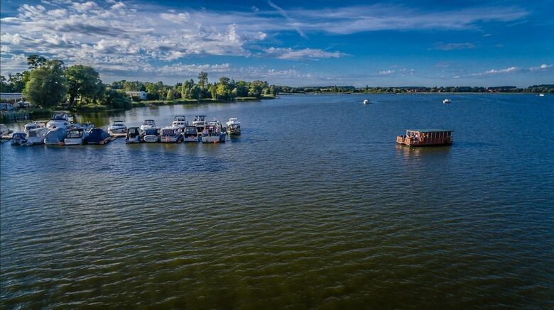 Hausboot Demmin An Der Peene
