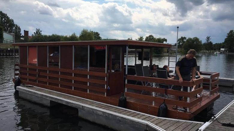 Hausboot Demmin An Der Peene
