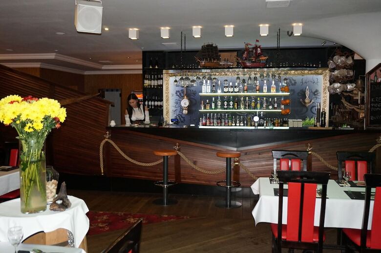 Hotel Czarna Per?a