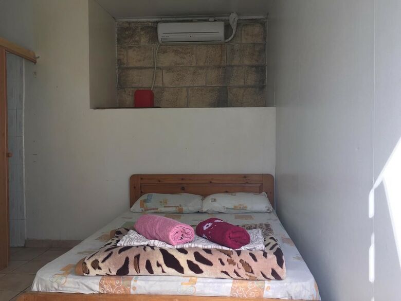 Hostal Hebron Khan Hostel