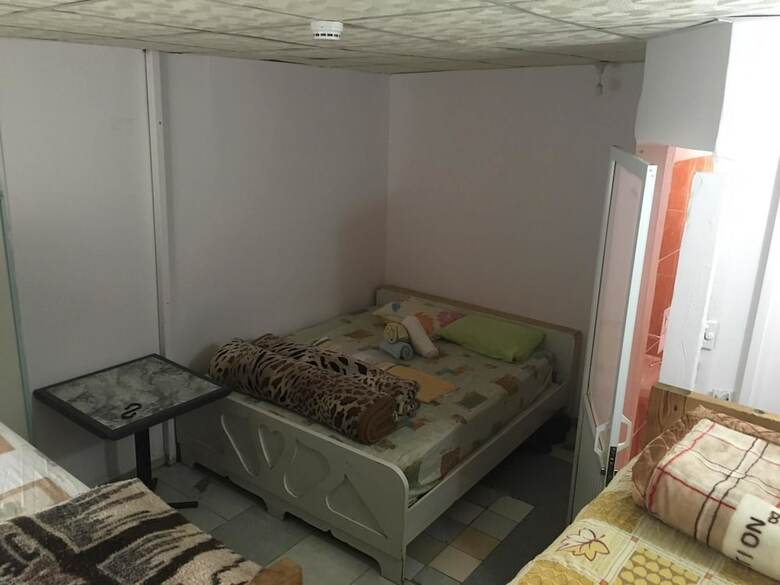 Hostal Hebron Khan Hostel