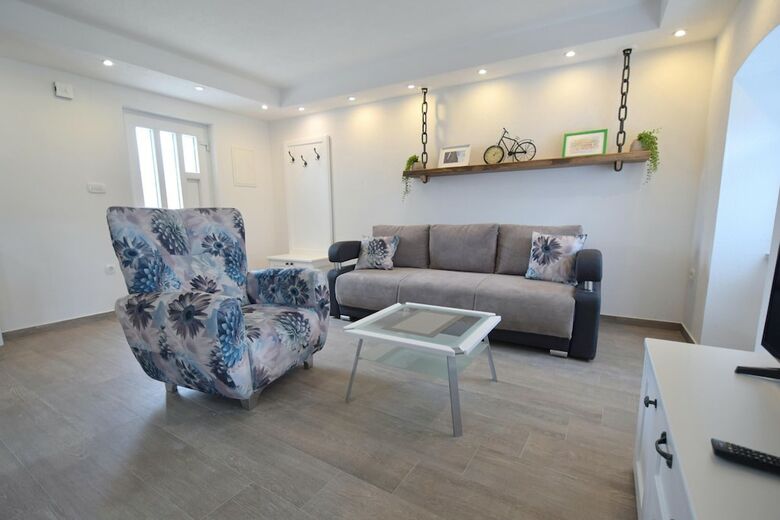 Two Storey Apartment Morea