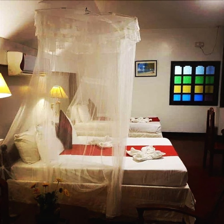 Hotel Evangeline Beach Resort