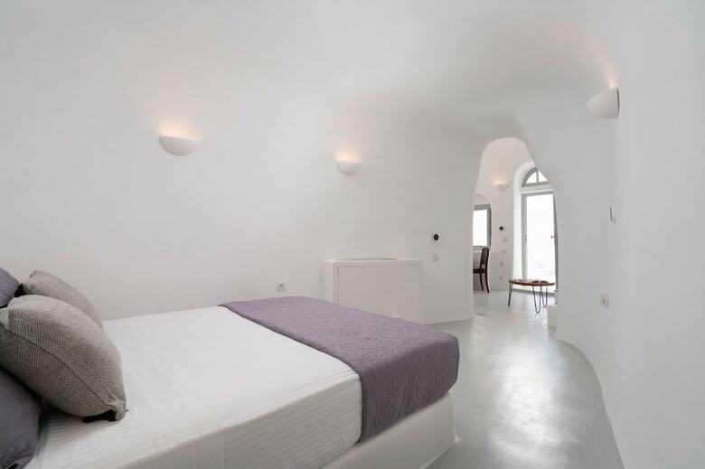 Hotel Oia Spirit Suites- Adults Only