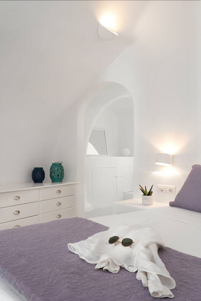 Hotel Oia Spirit Suites- Adults Only