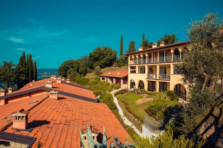 Residencia Domina Borgo Degli Ulivi - Lake Garda
