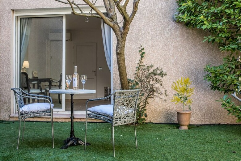 Hotel Le Mas Angelussi