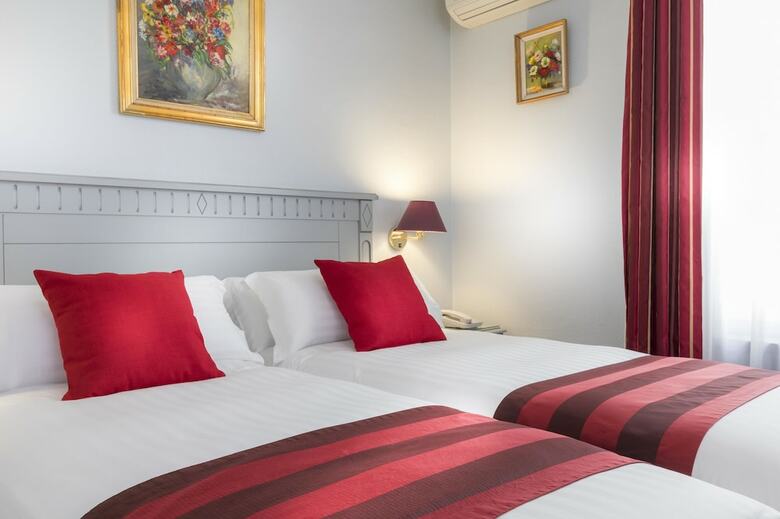 Agate Hotel