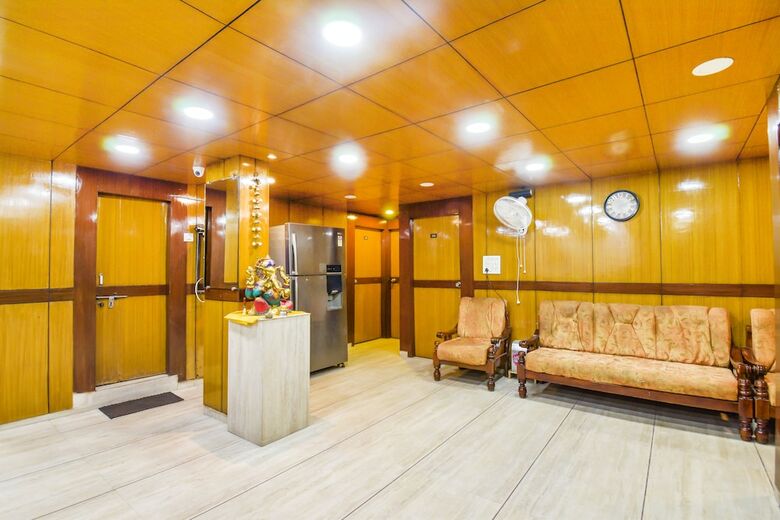 Hotel Fabexpress Ram Residency